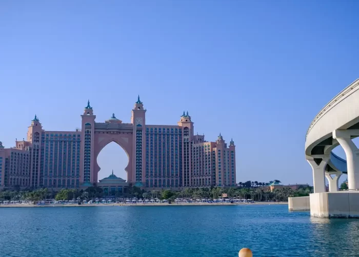 Dubai Cruises